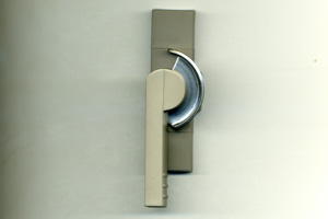 ビル用クレセント　(R)　BBJ043-R-UC (Wロック付)　ハンドル=60mm　色 : UC