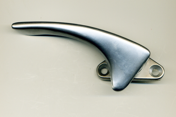 ビル用辷り出し窓ハンドル　刻印 : DC-W8L　(L)　KH107L