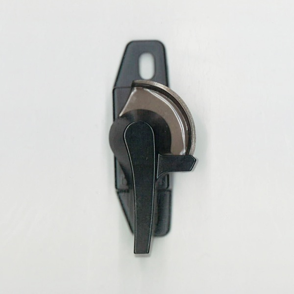 クレセント　窓タイプ用　(R)　ブラック　新日軽コードS8CL124　 (SVDT309S01)